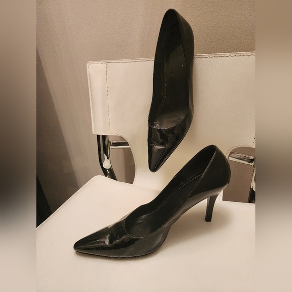 Gianni Bini Black Patten Heels, 8.5 M - 2 pairs!! - Picture 2 of 7